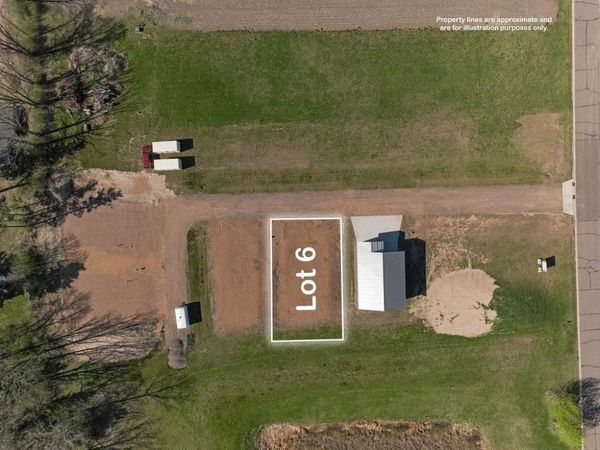 1305 (Unit 6) Guy Avenue, Barron, WI 54812