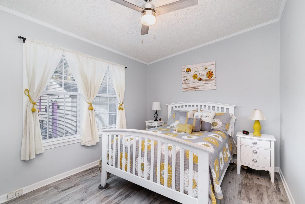 706 Oliver Dr. Photo 17