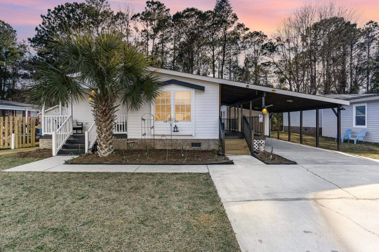 706 Oliver Dr. Photo 29