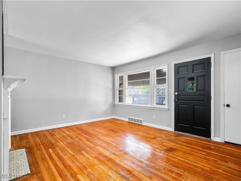 2195 N Taylor Road, Cleveland Heights, OH 44112 Photo 15