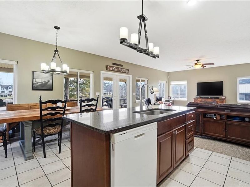 1065 Brunswick Drive, Perry Township, OH 45118 Photo 21