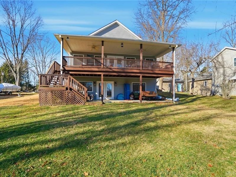 1065 Brunswick Drive, Perry Township, OH 45118 Photo 6