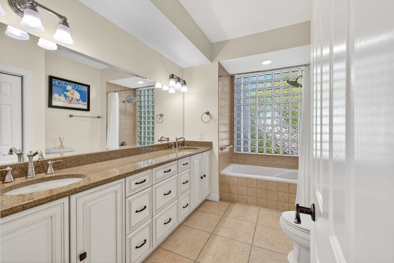 3400 W Gulf Dr, Sanibel, FL 33957 Photo