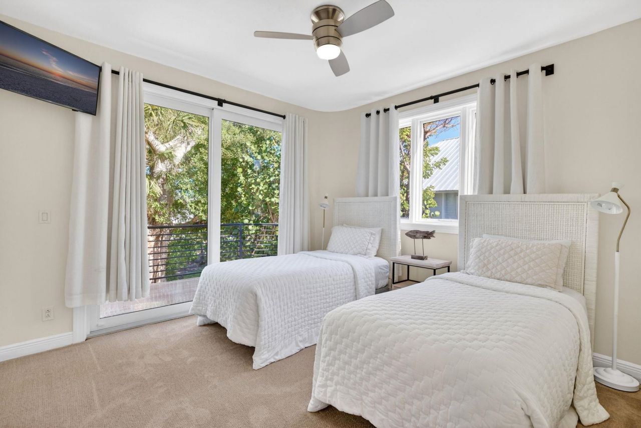 3400 W Gulf Dr, Sanibel, FL 33957 Photo