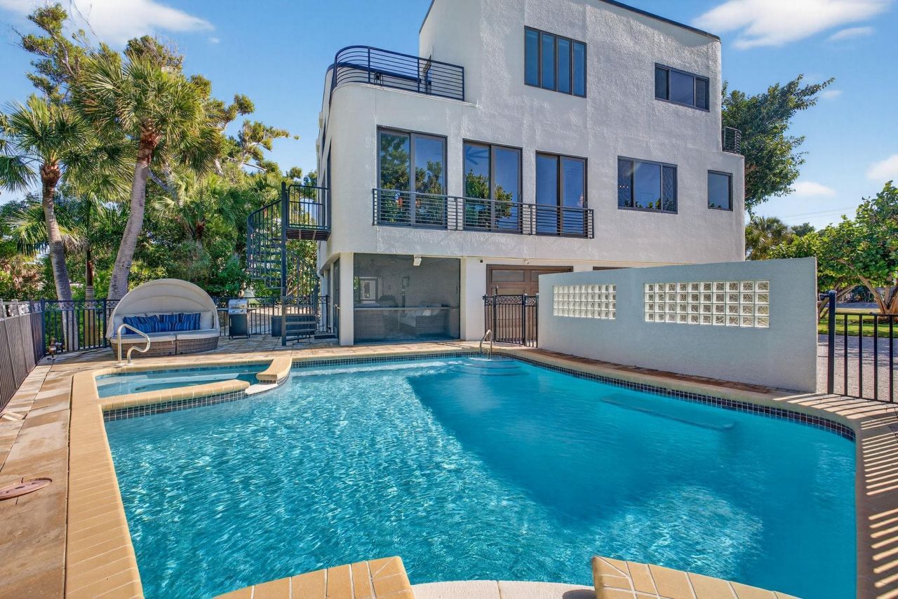 3400 W Gulf Dr, Sanibel, FL 33957 Photo