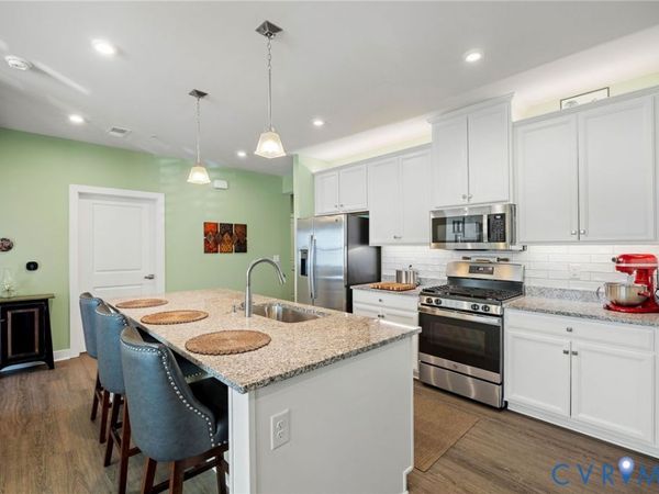 6645 Citory Way, Unit 106, Moseley, VA 23120