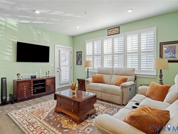 6645 Citory Way, Unit 106, Moseley, VA 23120