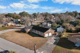 5320 Waterview Drive photo 4