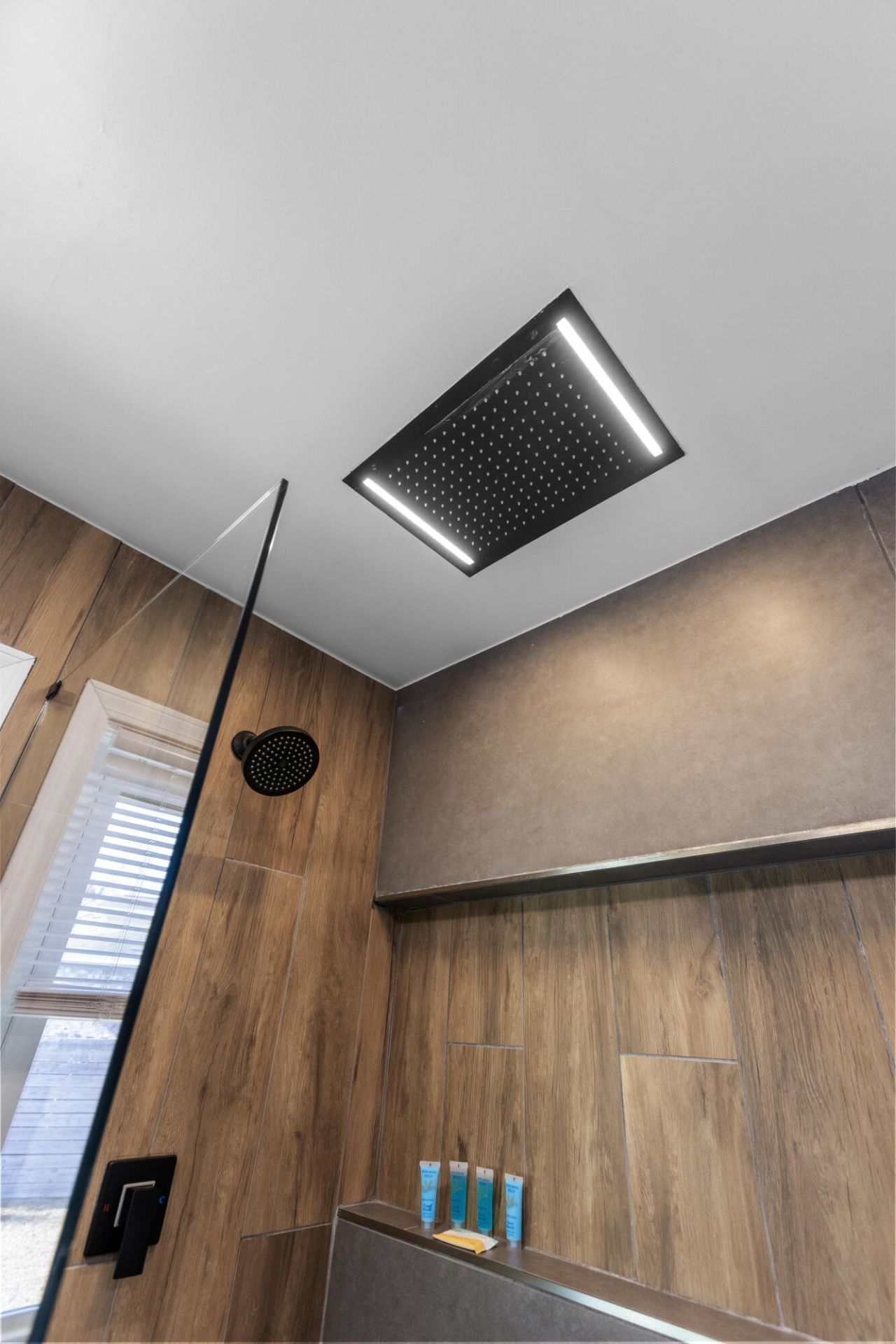 5320 Waterview Drive Photo 52