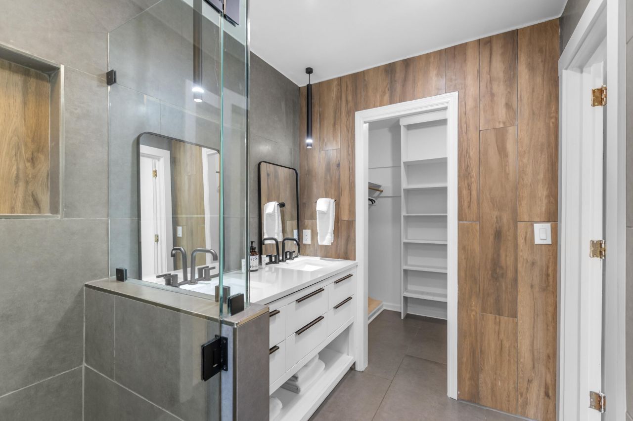 5320 Waterview Drive Photo 54