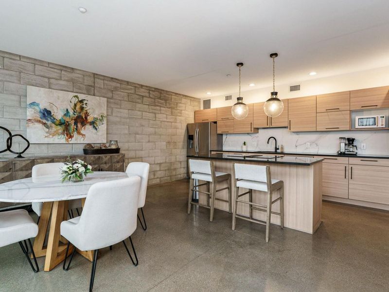 225 N 4th Street, Unit 301, Columbus, OH 43215 Photo 20