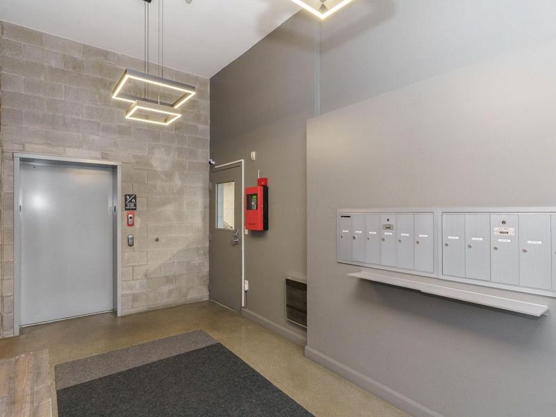 225 N 4th Street, Unit 301, Columbus, OH 43215 Photo 33