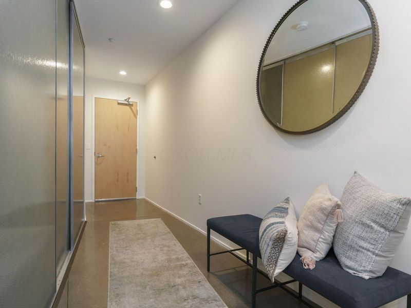 225 N 4th Street, Unit 301, Columbus, OH 43215 Photo 5