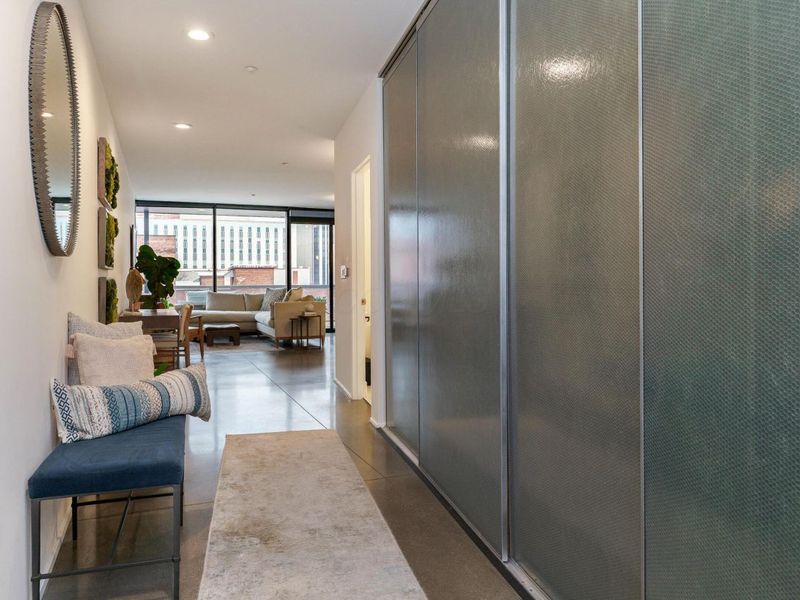 225 N 4th Street, Unit 301, Columbus, OH 43215 Photo 6