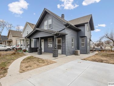 5409 S 22nd Street, Omaha, NE 68107
