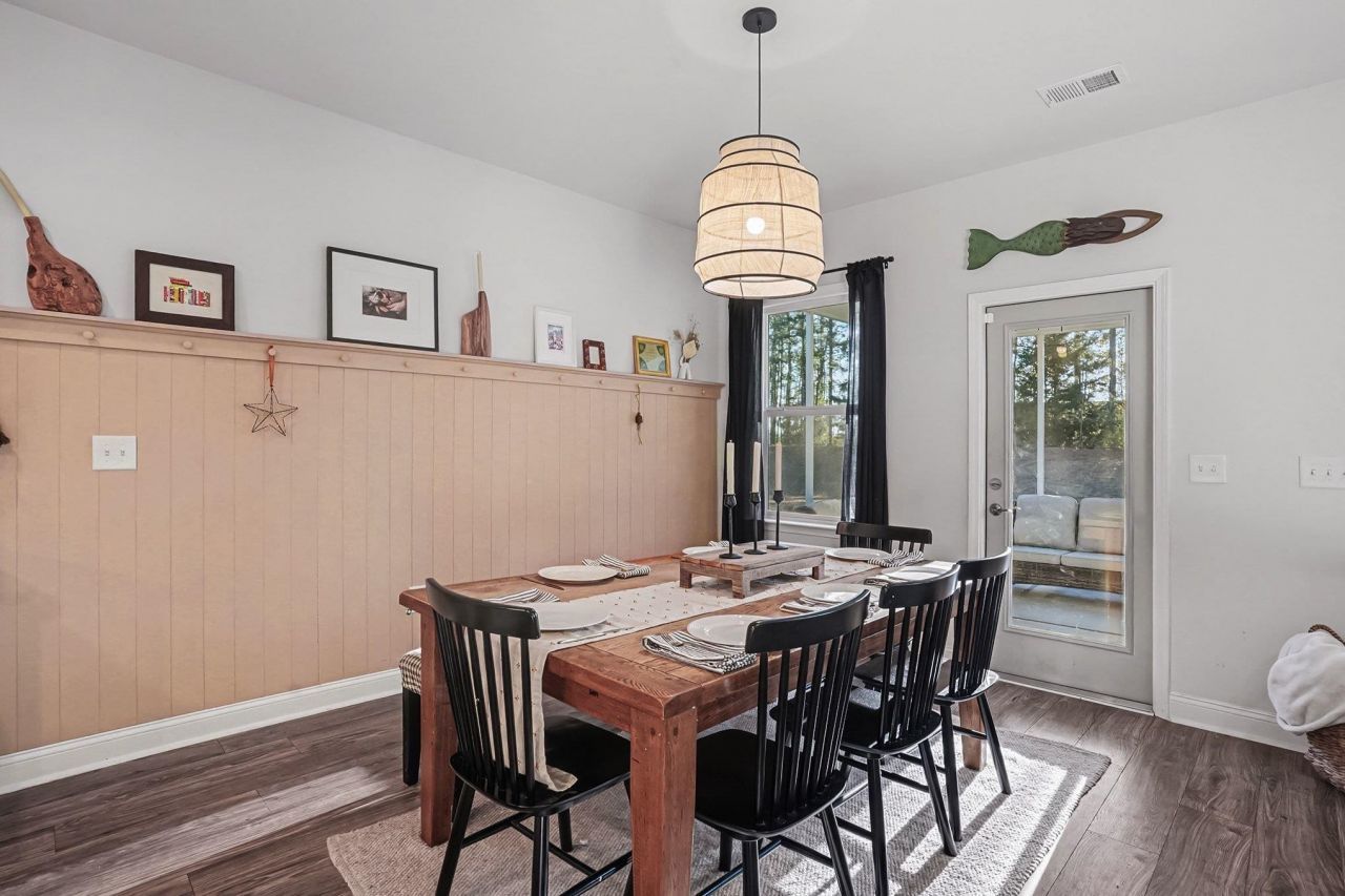 3173 Hannon Dr. Photo 11