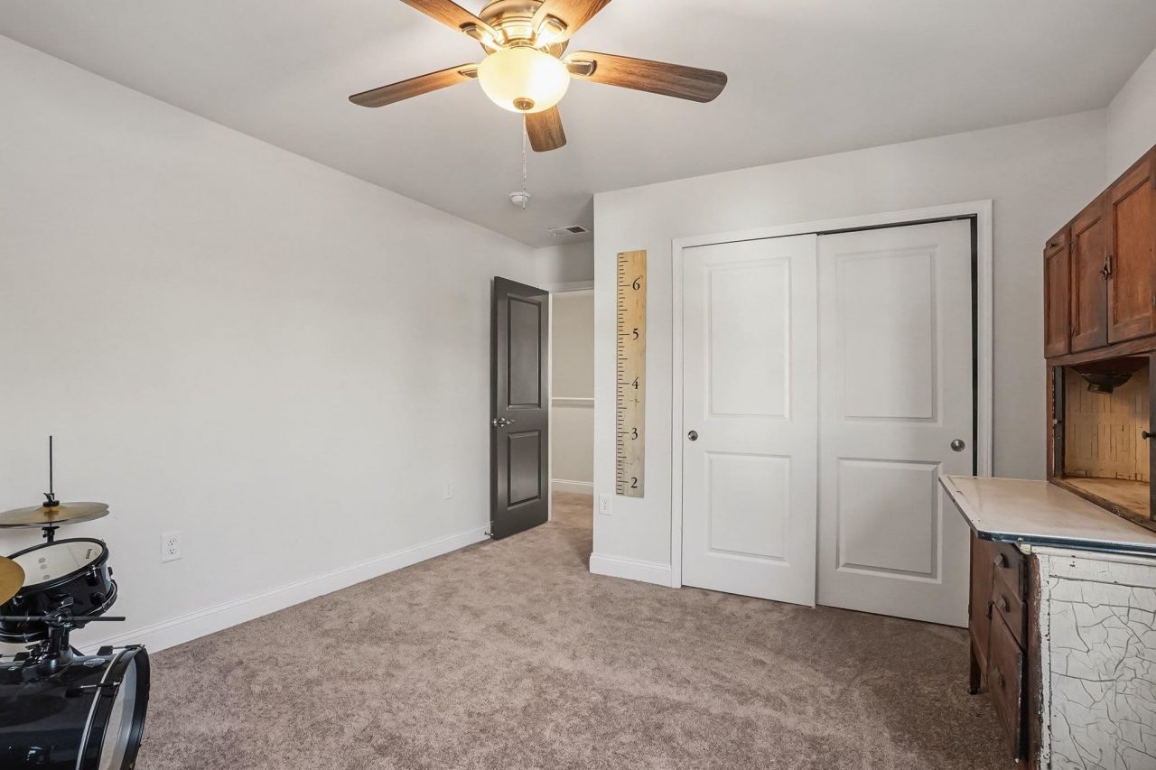 3173 Hannon Dr. Photo 23