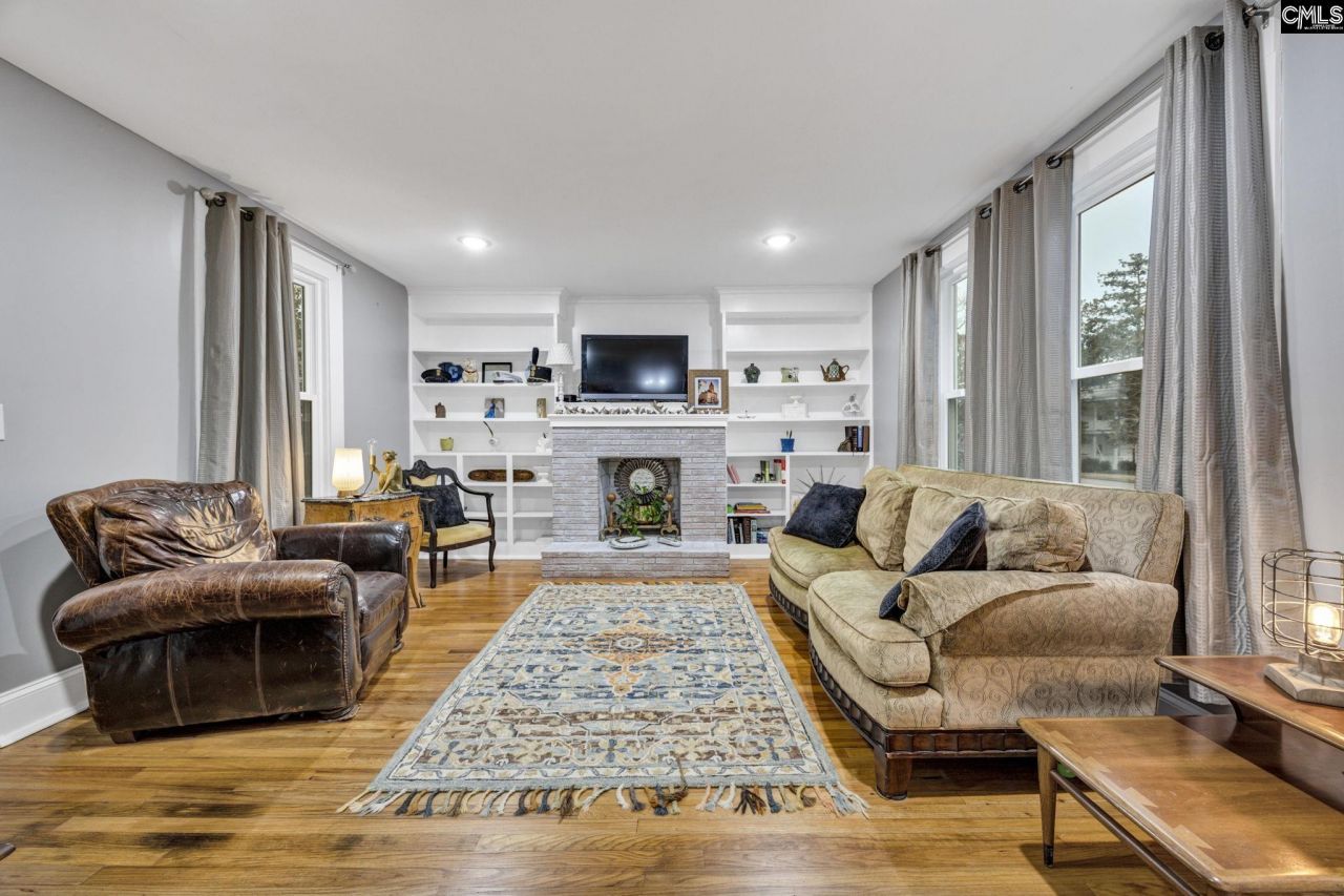 1912 Harper Street Photo 13