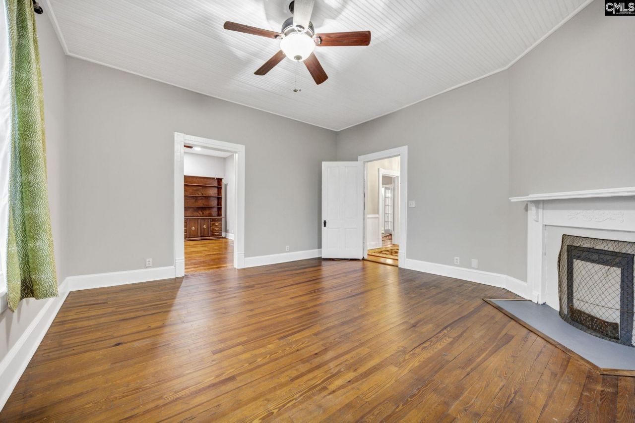 1912 Harper Street Photo 42