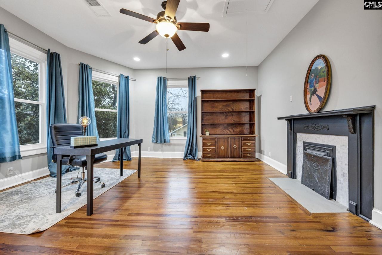 1912 Harper Street Photo 43