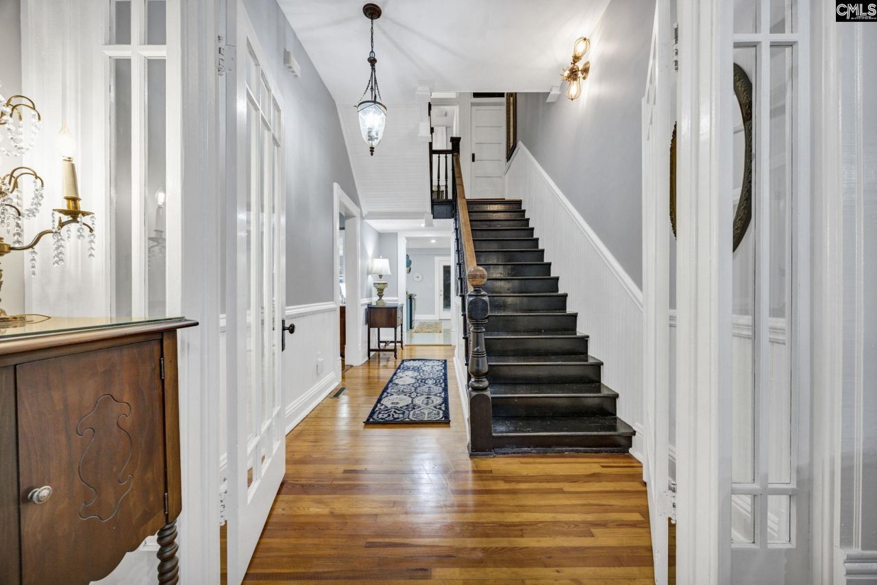 1912 Harper Street Photo 8