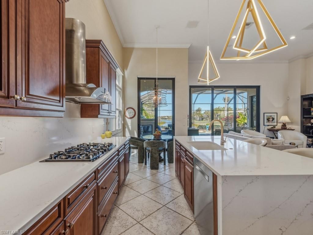 18112 Lagos Way, Naples, FL 34110 Photo