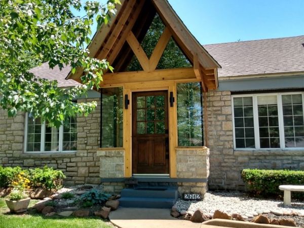 2612 E 17th Place, Tulsa, OK 74104