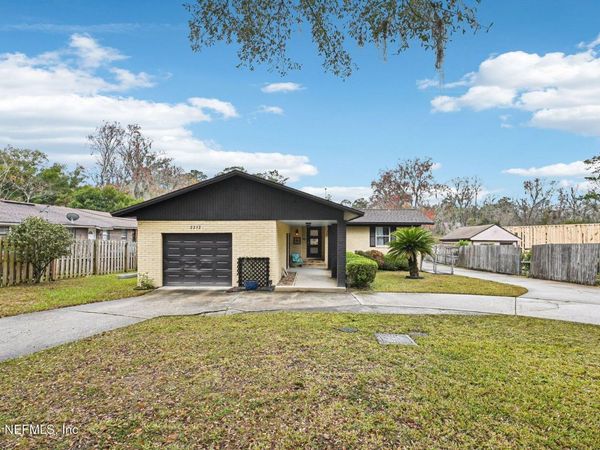 2232 W HIDDEN WATERS Drive, Green Cove Springs, FL 32043