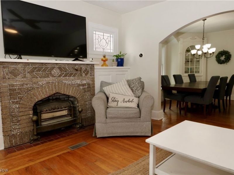 2066 E 30th Street, Lorain, OH 44055 Photo 12