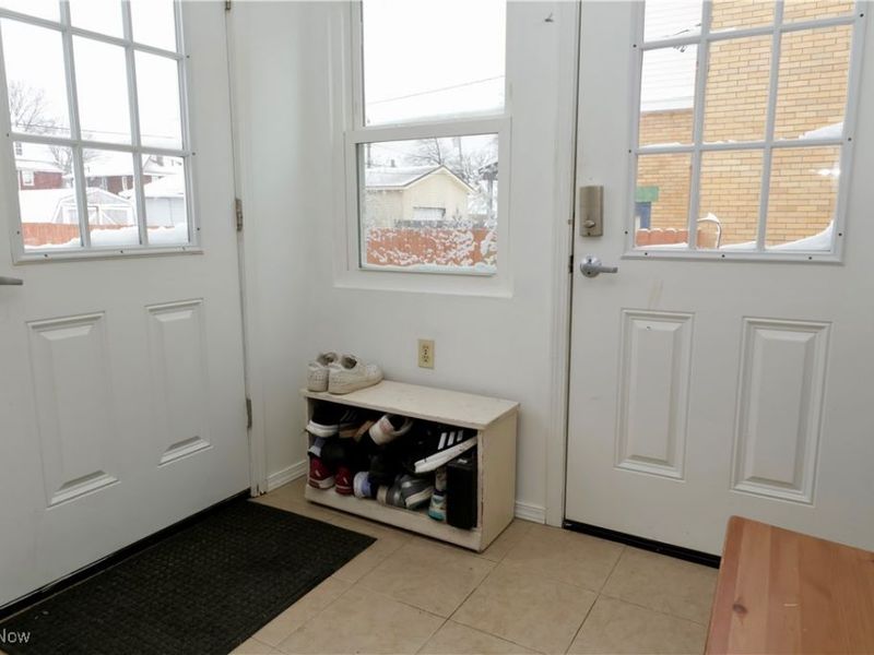 2066 E 30th Street, Lorain, OH 44055 Photo 23