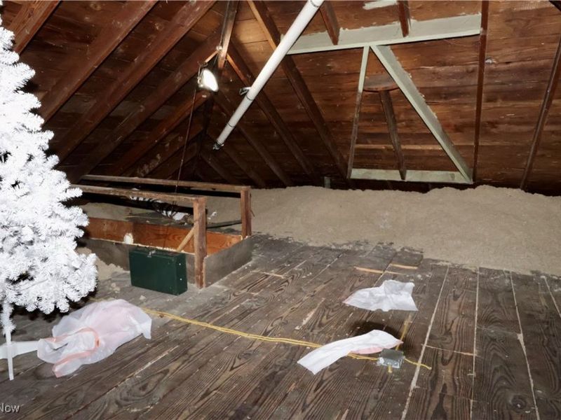 2066 E 30th Street, Lorain, OH 44055 Photo 38