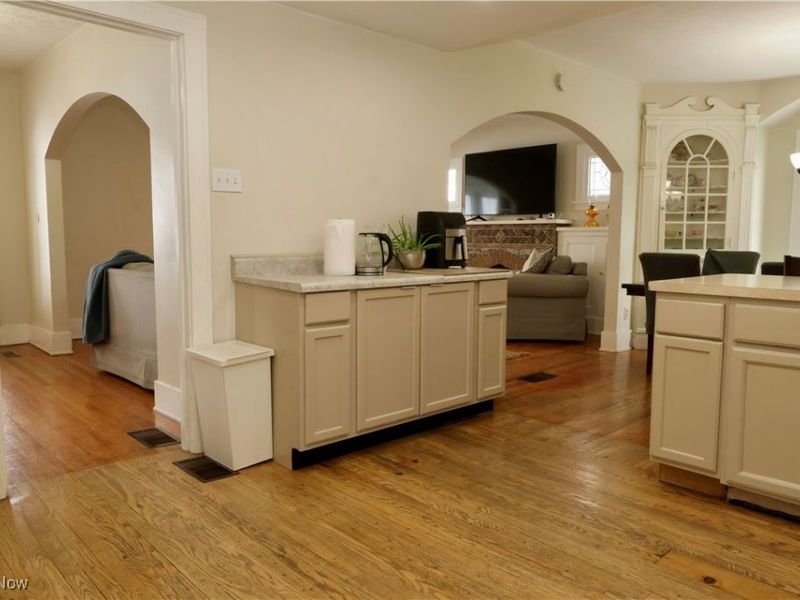 2066 E 30th Street, Lorain, OH 44055 Photo 6