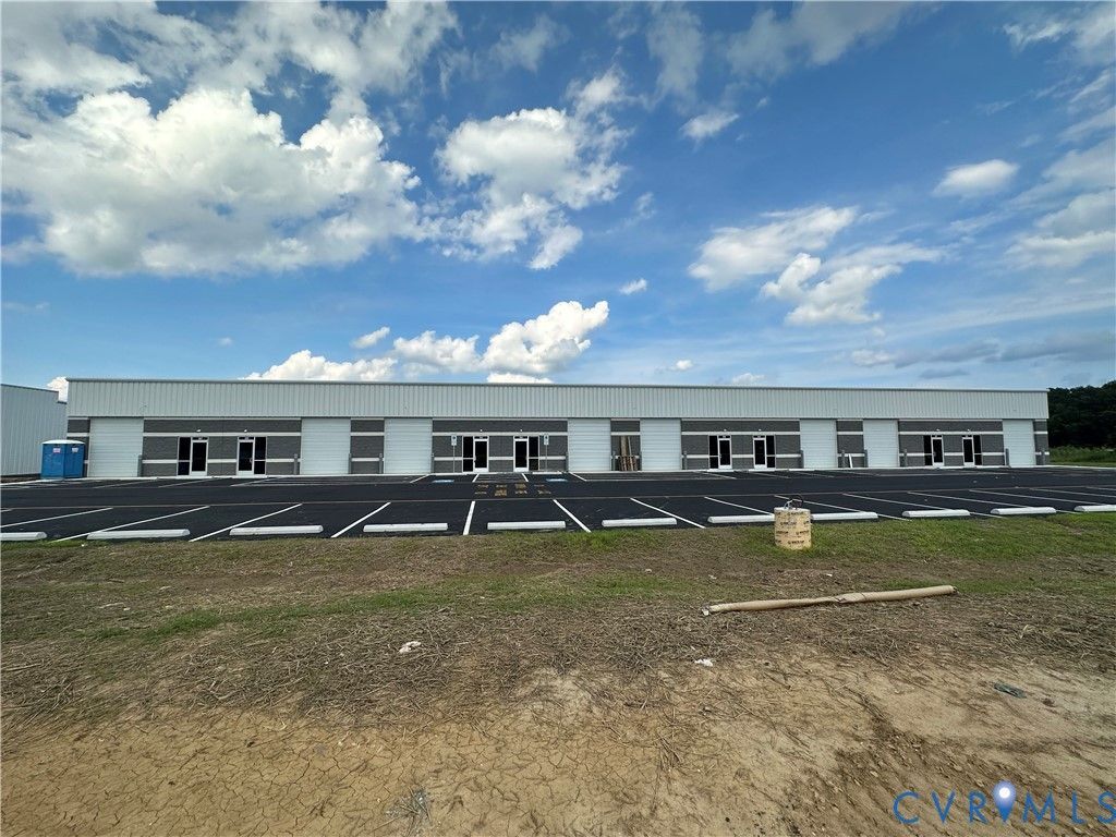 8145 Pine Ridge Road, Mechanicsville, VA 23116 Main Photo