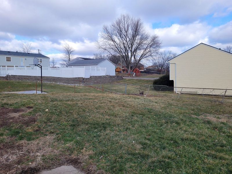 41 Meadow Wood Drive, Florence, KY 41042 Photo 20