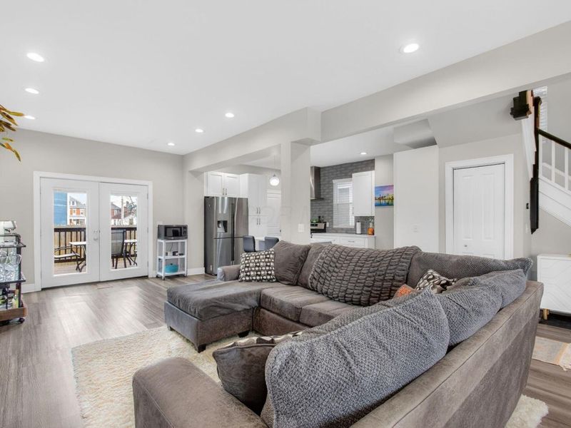 368 Hamilton Avenue, Columbus, OH 43203 Photo 8