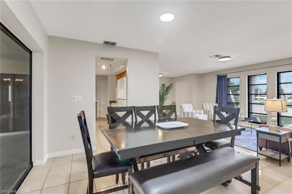 4800 SW 12th Pl, Cape Coral, FL 33914 Photo
