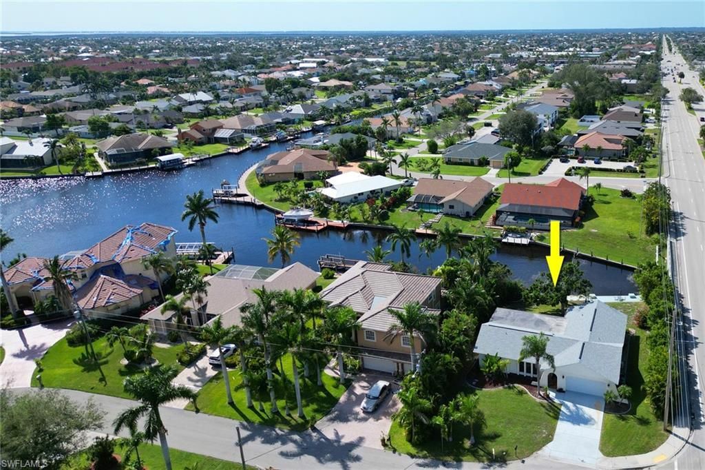 4800 SW 12th Pl, Cape Coral, FL 33914 Photo