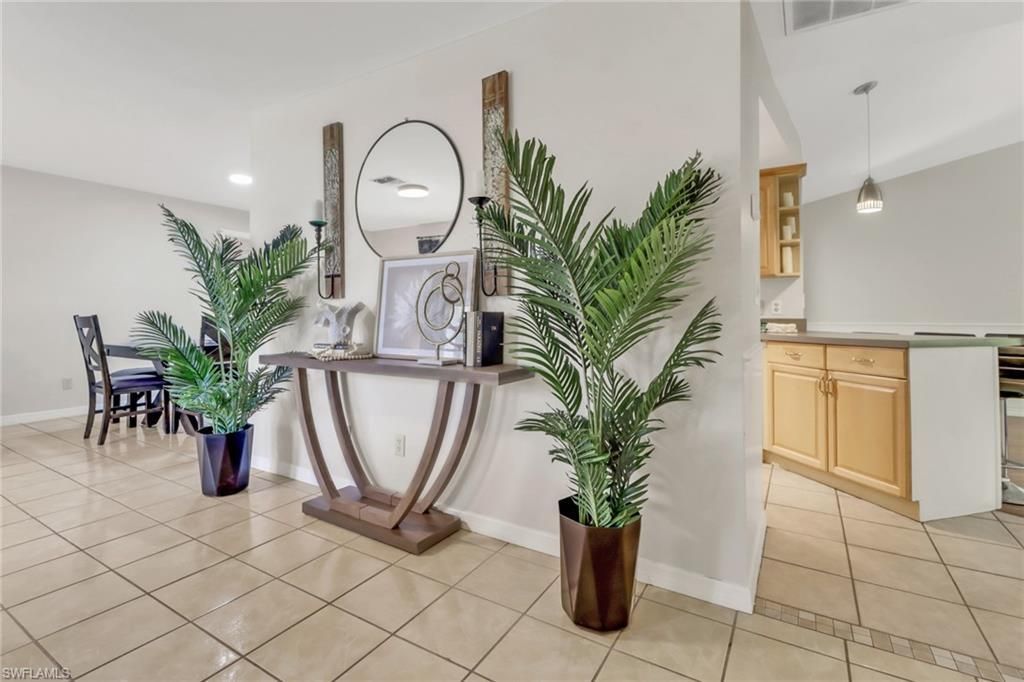 4800 SW 12th Pl, Cape Coral, FL 33914 Photo