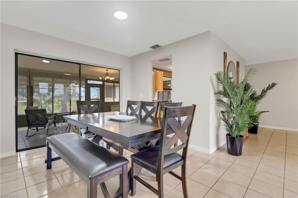 4800 SW 12th Pl, Cape Coral, FL 33914 Photo