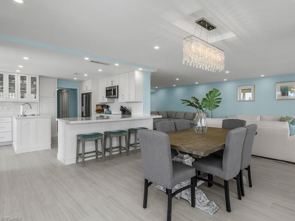 4051 Gulf Shore Blvd N, Unit 500, Naples, FL 34103 Photo