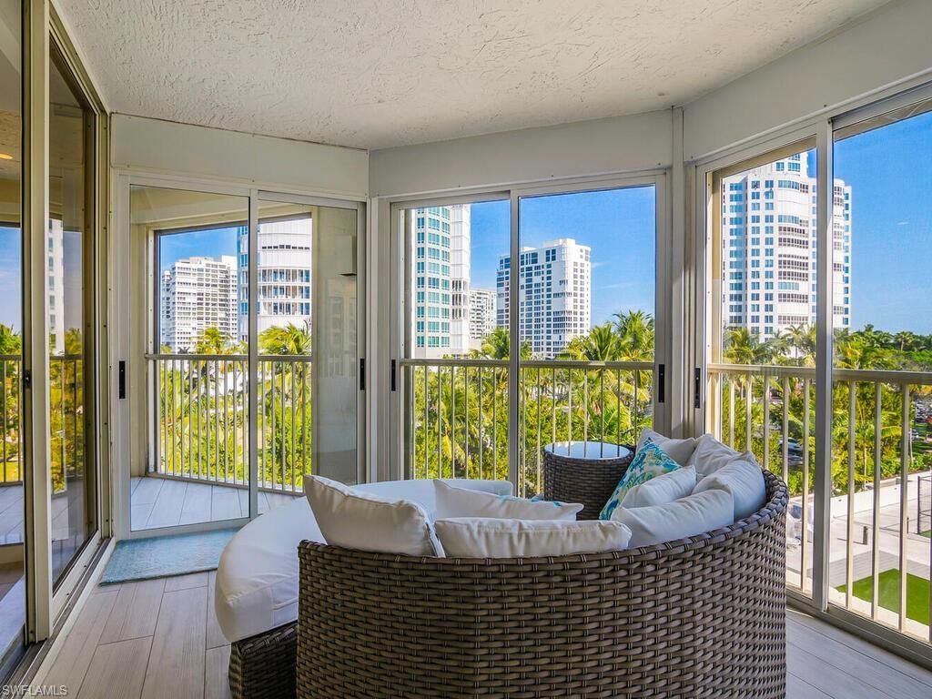 4051 Gulf Shore Blvd N, Unit 500, Naples, FL 34103 Photo