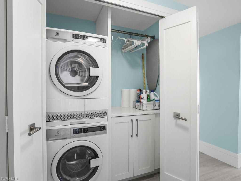 4051 Gulf Shore Blvd N, Unit 500, Naples, FL 34103 Photo