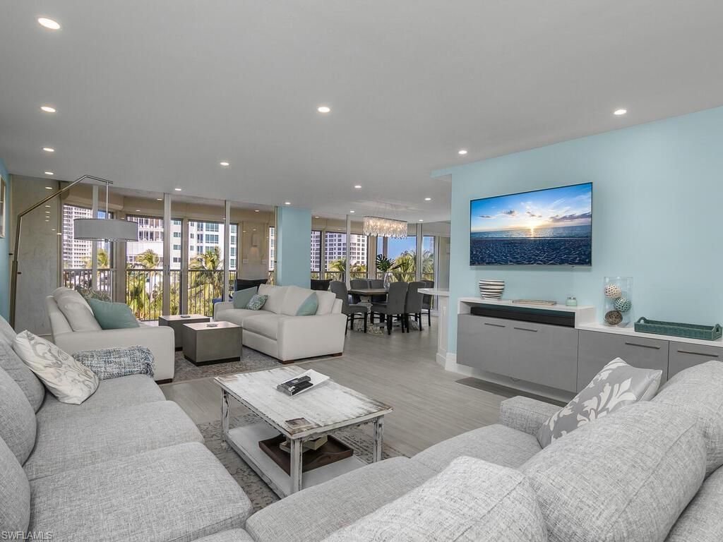 4051 Gulf Shore Blvd N, Unit 500, Naples, FL 34103 Photo