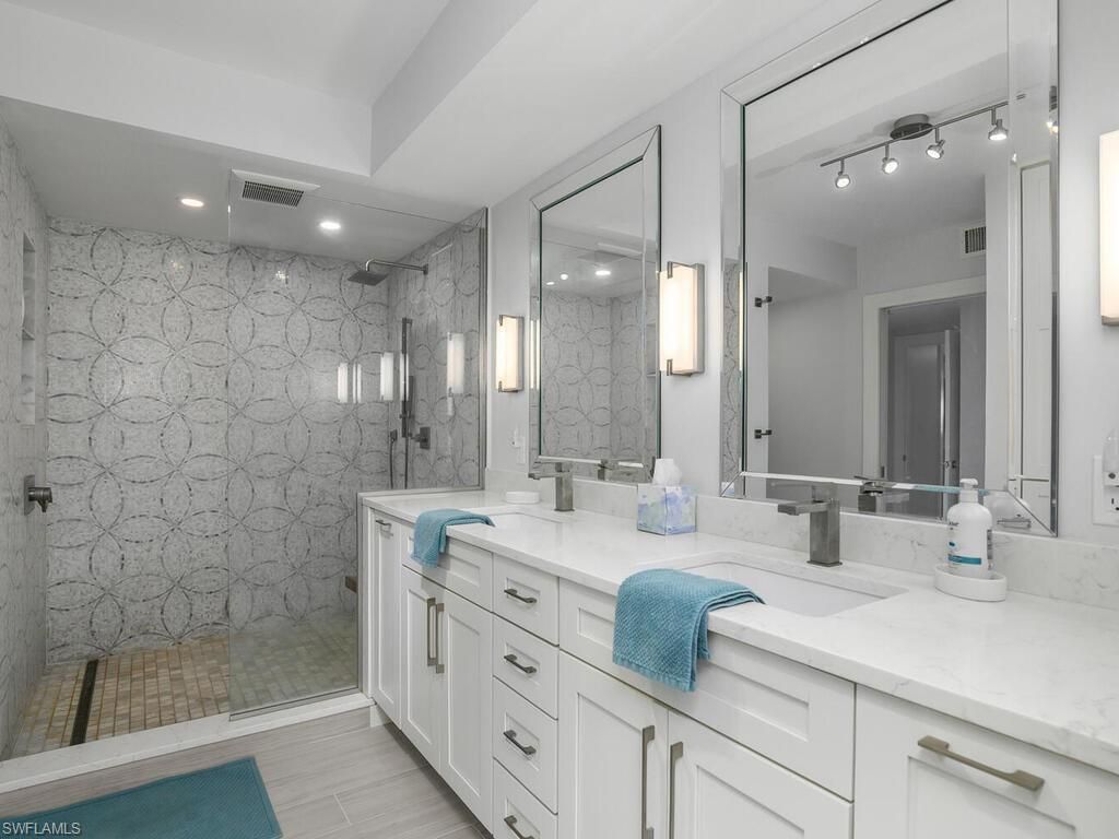 4051 Gulf Shore Blvd N, Unit 500, Naples, FL 34103 Photo