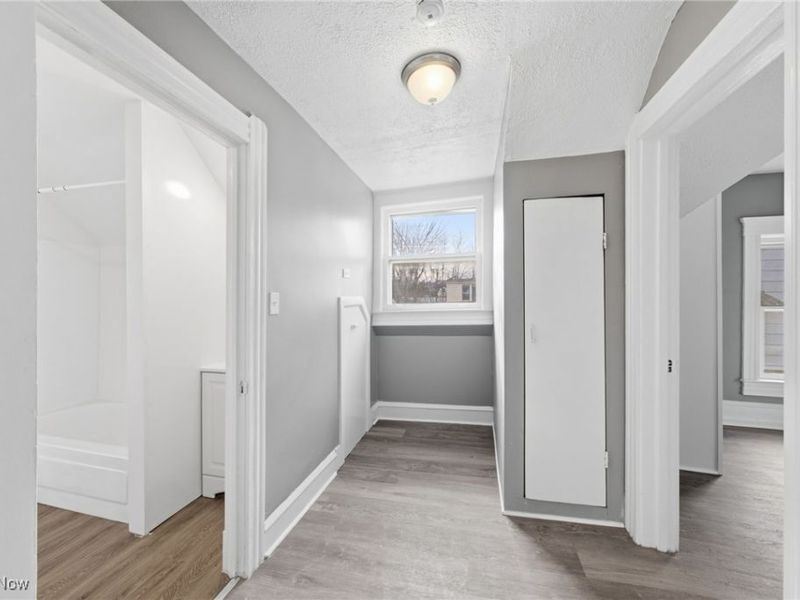 2197 W 104th Street, Cleveland, OH 44102 Photo 16