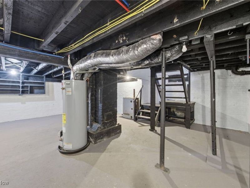 2197 W 104th Street, Cleveland, OH 44102 Photo 20