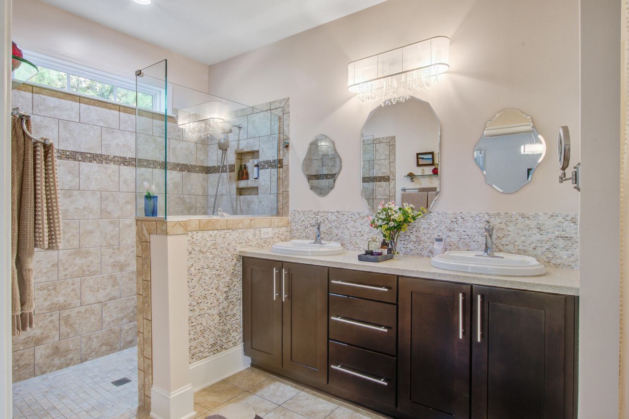 303 Kilarney Road Photo 21