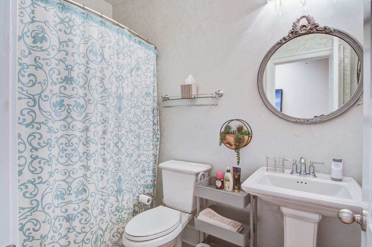 303 Kilarney Road Photo 25