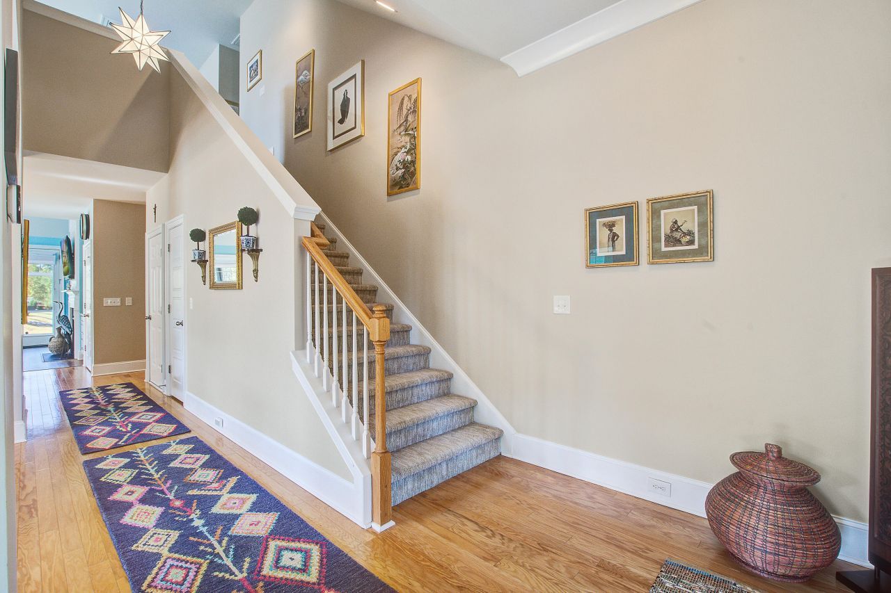 303 Kilarney Road Photo 26