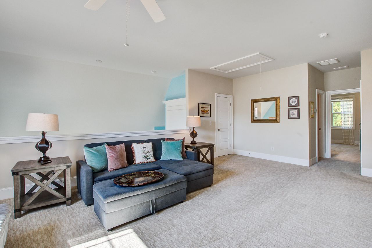 303 Kilarney Road Photo 30